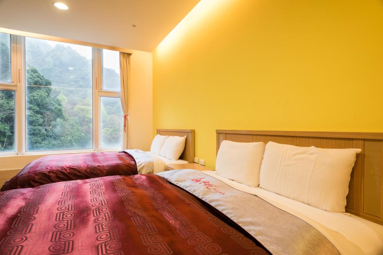 Crystal Hotel Renai Εξωτερικό φωτογραφία