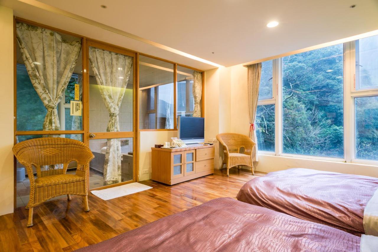 Crystal Hotel Renai Εξωτερικό φωτογραφία