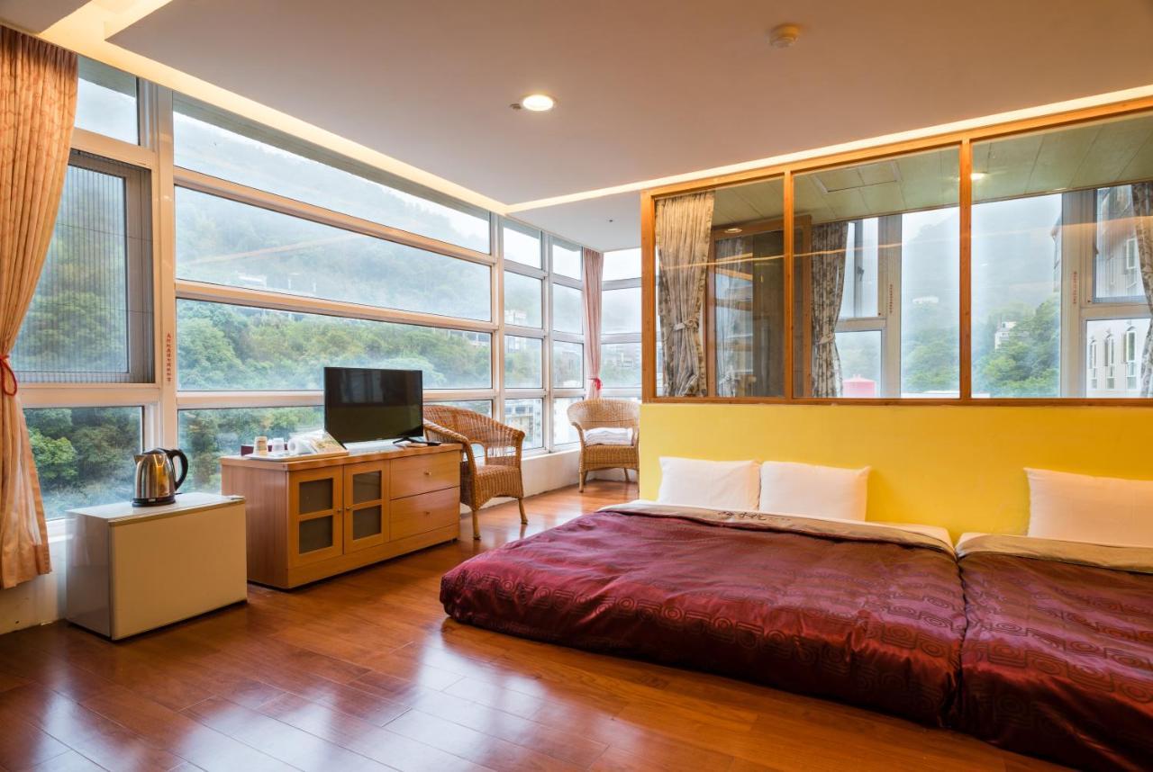 Crystal Hotel Renai Εξωτερικό φωτογραφία