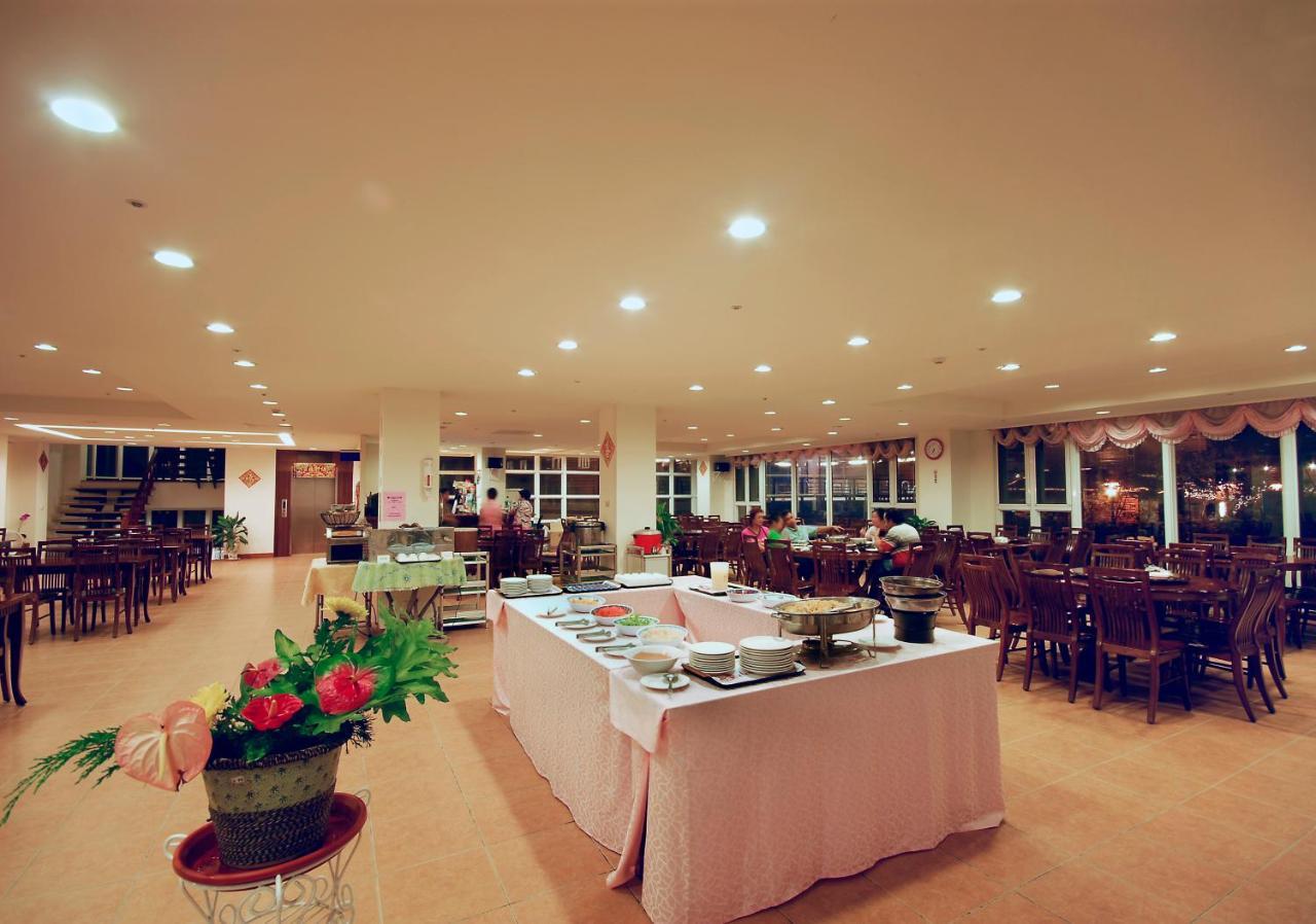 Crystal Hotel Renai Εξωτερικό φωτογραφία
