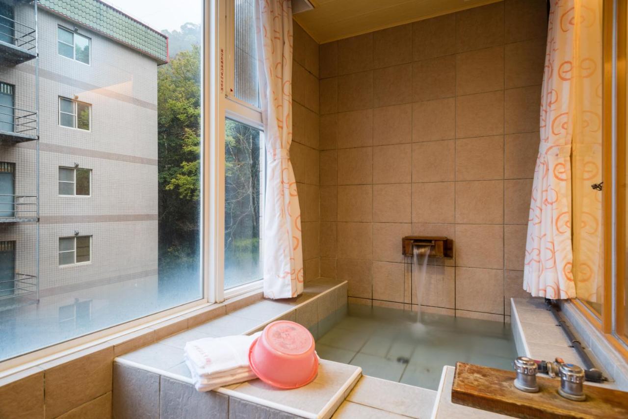 Crystal Hotel Renai Εξωτερικό φωτογραφία